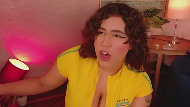 Snapshot of Maya_house chatting on 28, 2, 2026 Maya house online show from 28, 2, 2026