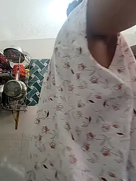 Hot-Tinaa online show from 16, 3, 2026