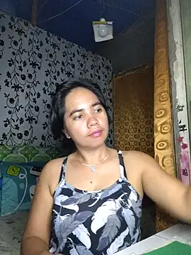 LoveSammantha24xxx online show from 18, 5, 2026