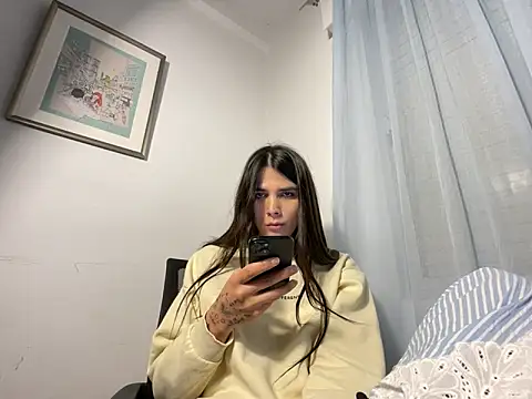 Lily WellGifted online show from 22, 3, 2026