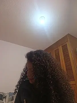 Snapshot of auroracandelax chatting on 8, 2, 2026 auroracandelax online show from 8, 2, 2026