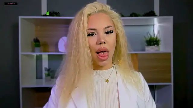 Snapshot of alexa_bonni chatting on 27, 4, 2026 alexa bonni online show from 27, 4, 2026