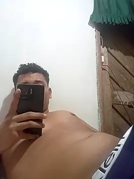 Snapshot of adre-69 chatting on 29, 3, 2026 adre-69 online show from 29, 3, 2026