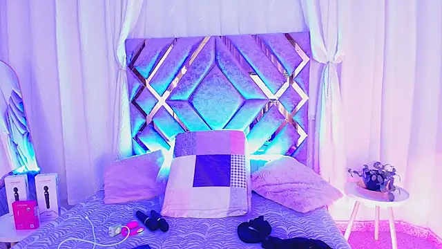 Snapshot of KathiaJenner chatting on 6, 6, 2026 KathiaJenner online show from 6, 6, 2026