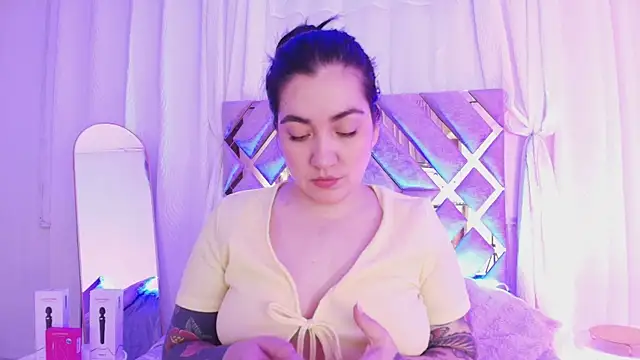 Snapshot of KathiaJenner chatting on 9, 6, 2026 KathiaJenner online show from 9, 6, 2026