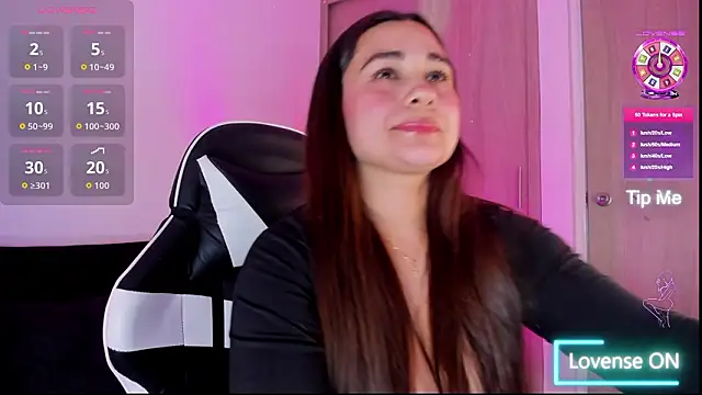 Snapshot of saray_mendozaa chatting on 2, 2, 2026 saray mendozaa online show from 2, 2, 2026