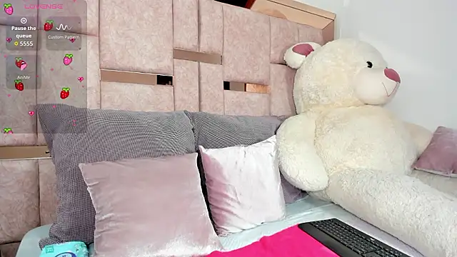 Snapshot of sweett_eyes_ chatting on 21, 2, 2026 sweett eyes online show from 21, 2, 2026