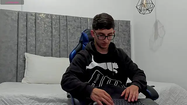 Calvin Hunter online show from 28, 3, 2026