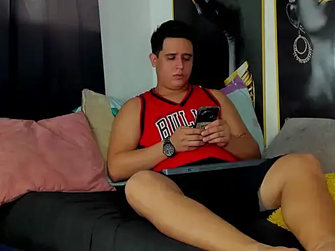 Apolo Hot online show from 17, 1, 2026