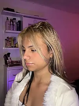 Snapshot of andyy_x chatting on 22, 2, 2026 andyy x online show from 22, 2, 2026