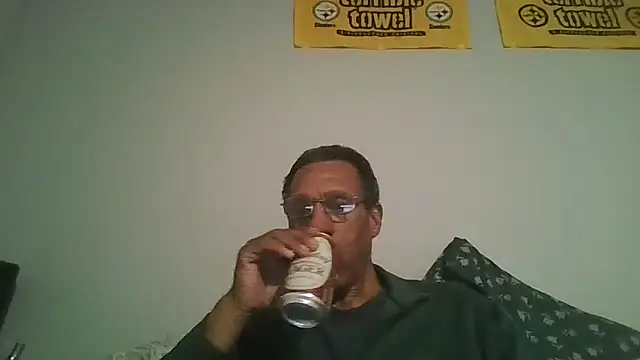 swimmer2496 online show from 1, 2, 2026