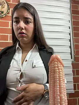 A-uroora online show from 5, 3, 2026