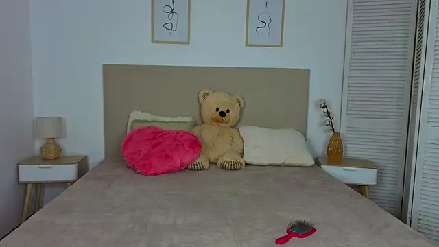 Silena sky online show from 15, 2, 2026