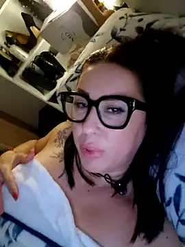 Snapshot of Starletx chatting on 4, 2, 2026 Starletx online show from 4, 2, 2026