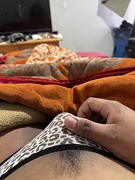 Snapshot of Escanor1201 chatting on 7, 2, 2026 Escanor1201 online show from 7, 2, 2026