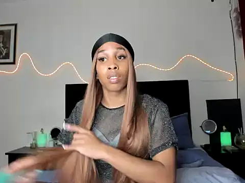 Snapshot of YourDreamReal chatting on 6, 2, 2026 YourDreamReal online show from 6, 2, 2026