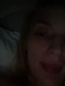 Snapshot of SashaPri chatting on 4, 4, 2026 SashaPri online show from 4, 4, 2026