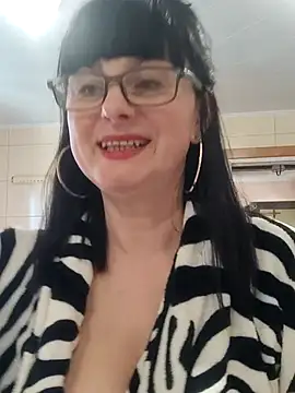 AliceSwan57 online show from 14, 4, 2026