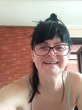 Snapshot of AliceSwan57 chatting on 8, 6, 2026 AliceSwan57 online show from 8, 6, 2026