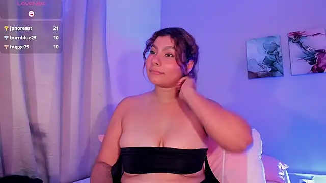 Snapshot of ConnyLoret chatting on 10, 2, 2026 ConnyLoret online show from 10, 2, 2026