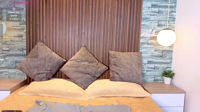 Snapshot of vicky_grey chatting on 9, 2, 2026 vicky grey online show from 9, 2, 2026