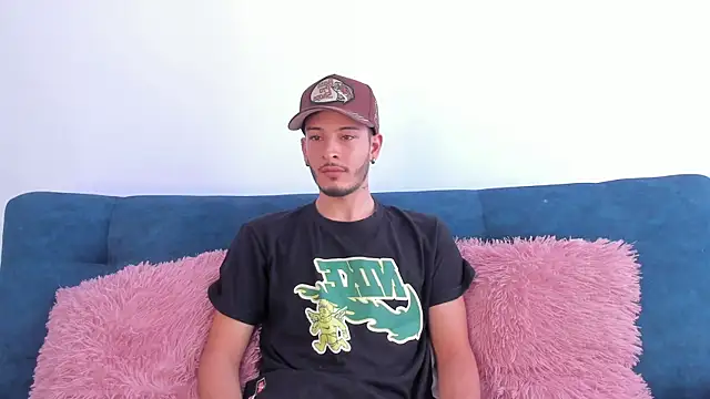 Snapshot of josh__val chatting on 21, 7, 2026 josh val online show from 21, 7, 2026