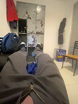 Snapshot of hudson19cm chatting on 7, 2, 2026 hudson19cm online show from 7, 2, 2026