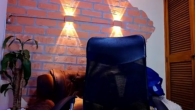 Snapshot of mister_eithan chatting on 14, 2, 2026 mister eithan online show from 14, 2, 2026