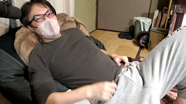 Snapshot of Akio0202_jp chatting on 17, 2, 2026 Akio0202 jp online show from 17, 2, 2026