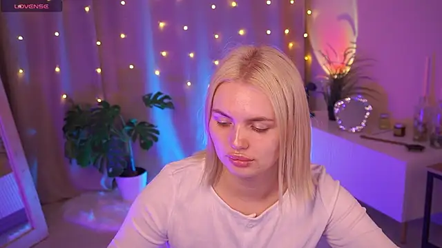 AmeliaWeells online show from 12, 3, 2026