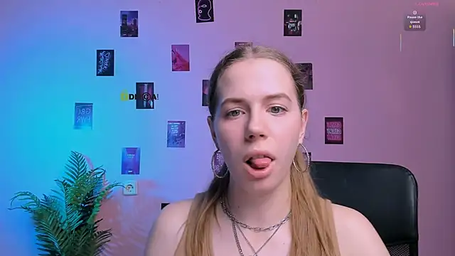 Snapshot of lumi_soft chatting on 14, 7, 2026 lumi soft online show from 14, 7, 2026