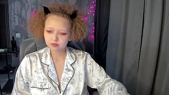 Senya Sol online show from 27, 6, 2026