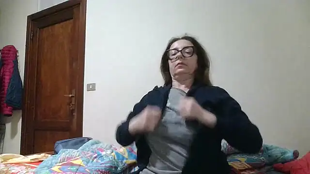 Snapshot of Miasexmilf chatting on 16, 5, 2026 Miasexmilf online show from 16, 5, 2026