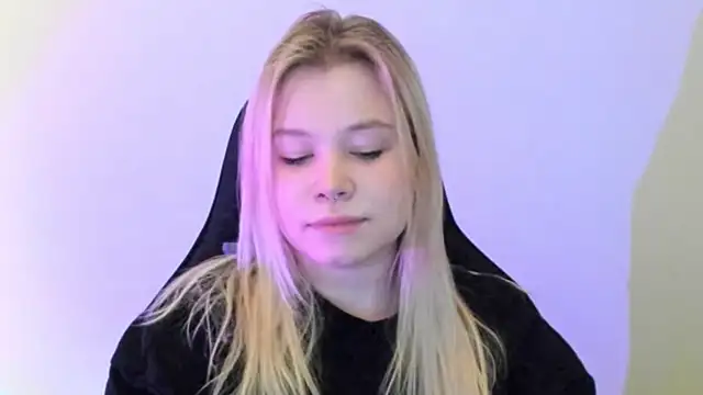 Snapshot of Lulu_Di chatting on 17, 2, 2026 Lulu Di online show from 17, 2, 2026