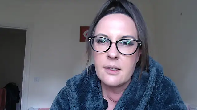 Snapshot of PsychicDominatrix chatting on 10, 6, 2026 PsychicDominatrix online show from 10, 6, 2026