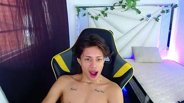 Snapshot of Didi_hard chatting on 23, 3, 2026 Didi hard online show from 23, 3, 2026