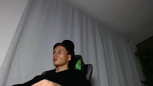 Snapshot of Didi_hard chatting on 10, 4, 2026 Didi hard online show from 10, 4, 2026