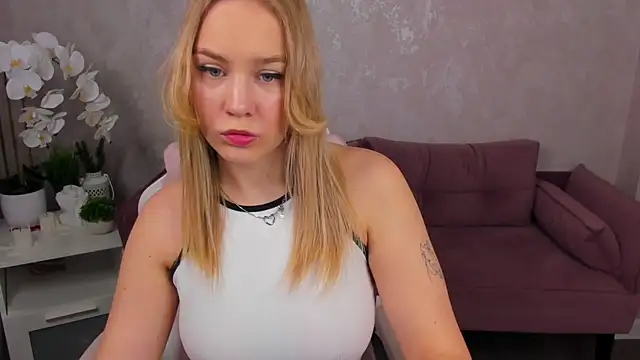 Snapshot of Vanessa_Harr1s chatting on 27, 5, 2026 Vanessa Harr1s online show from 27, 5, 2026