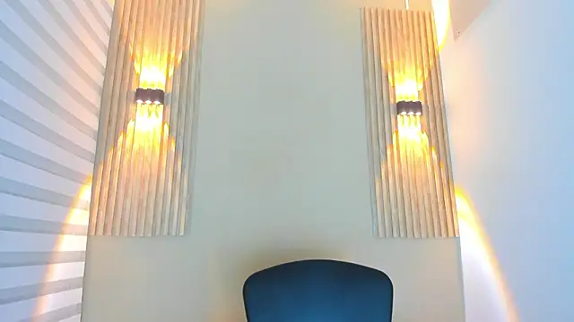 lian cameron online show from 2, 2, 2026