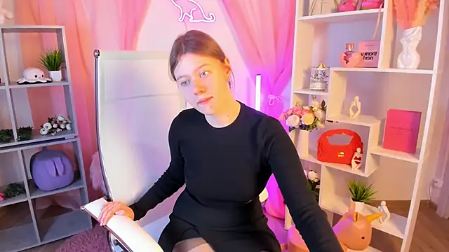 CelestineMauriac online show from 15, 2, 2026