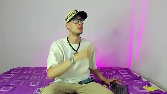 Snapshot of Vlad__night chatting on 12, 2, 2026 Vlad night online show from 12, 2, 2026