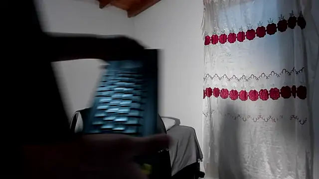 Snapshot of Vlad__night chatting on 24, 4, 2026 Vlad night online show from 24, 4, 2026