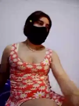Snapshot of banouti28 chatting on 22, 6, 2026 banouti28 online show from 22, 6, 2026