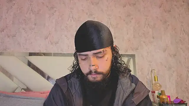 Benny and Mark online show from 10, 4, 2026