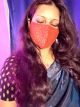Snapshot of noty_girl2 chatting on 9, 4, 2026 noty girl2 online show from 9, 4, 2026