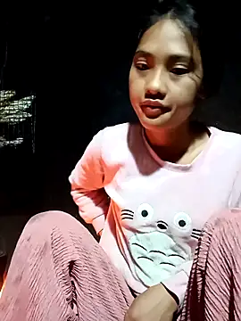 Snapshot of Hoa-tuylip chatting on 25, 2, 2026 Hoa-tuylip online show from 25, 2, 2026