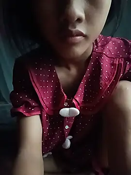 Snapshot of Hoa-tuylip chatting on 18, 6, 2026 Hoa-tuylip online show from 18, 6, 2026