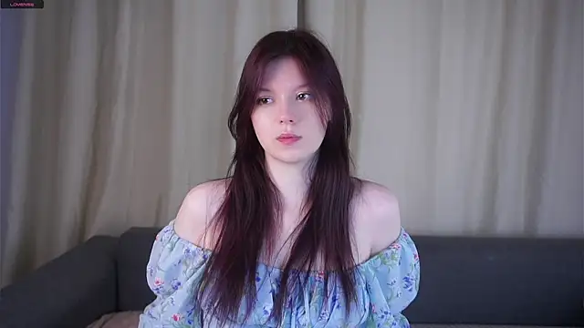 SelmaCarolfi online show from 15, 4, 2026