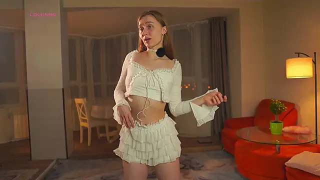 SharaNewbern online show from 9, 3, 2026