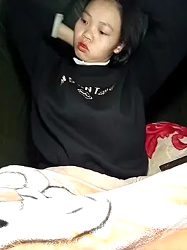 Snapshot of derylove_ chatting on 14, 2, 2026 derylove online show from 14, 2, 2026